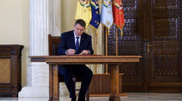 iohannis noi decrete de eliberare din func ie