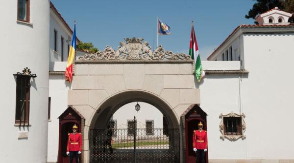 regele mihai a murit carti de condoleante deschise