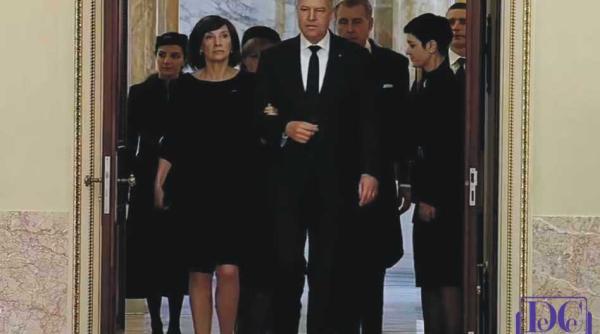 iohannis impresionat de multimea care s a alaturat cortegiului funerar