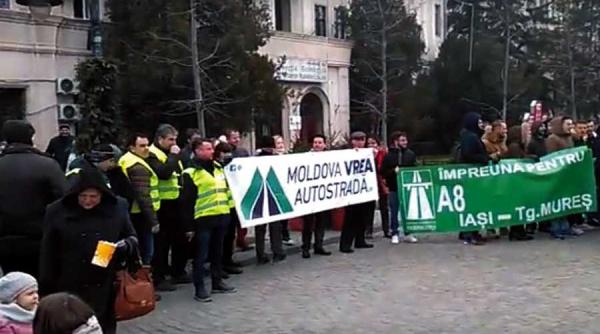 un nou protest avem o graba vrem autostrada