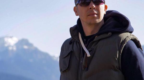 gabriel diaconu psihiatru mii de voci optesc din mormant vin zile de manie furie durere dor