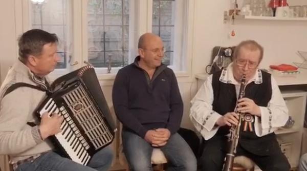 gu a i tama surpriza pentru dumitru farca in prag de sarbatori video