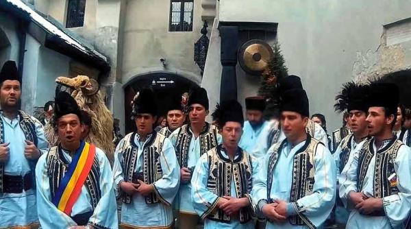 obiceiuri de sarbatori tara fagarasului cetele de feciori