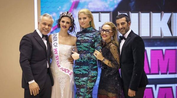 bravo ai stil grecia ca tigat de o romanca