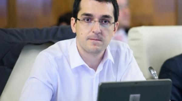 vlad voiculescu caracatita domnului lucan