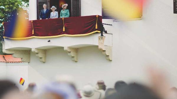 activitatea familiei regale a romaniei in 2017  214 actiuni publice si 50 de vizite in tara