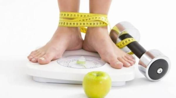 dieta dupa sarbatori slabesti trei kilograme in sase zile