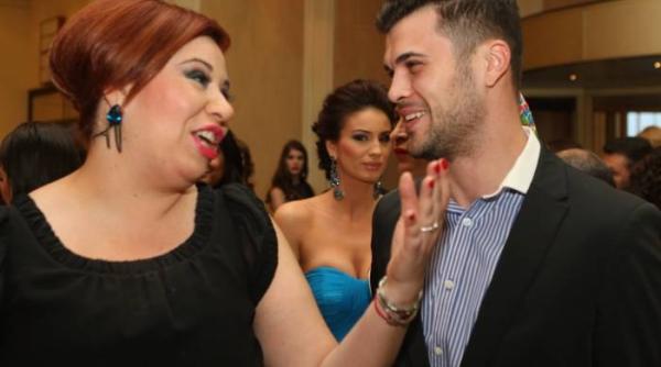 oana roman felicitata pe facebook dupa un mesaj nu profita i de oameni