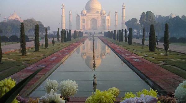 vacanta in india taj mahal va primi mai putini turisti
