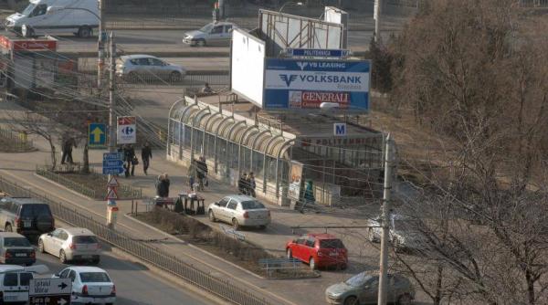 politehnica metrou barbat atacat din spate cu un cu it
