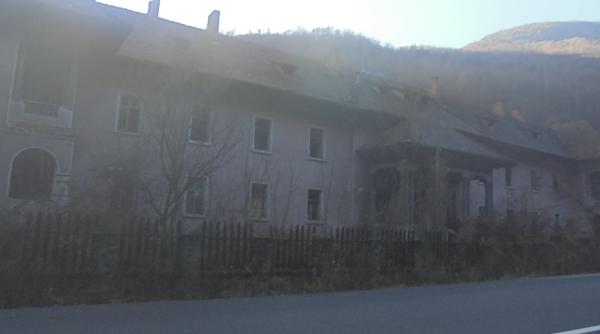 vama austro ungaria romania cladirea in paragina