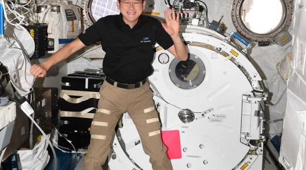 un astronaut japonez uimeste ce a patit de cand este in spatiu