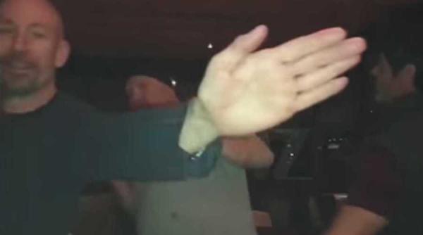 harvey weinstein batut intr un restaurant din arizona