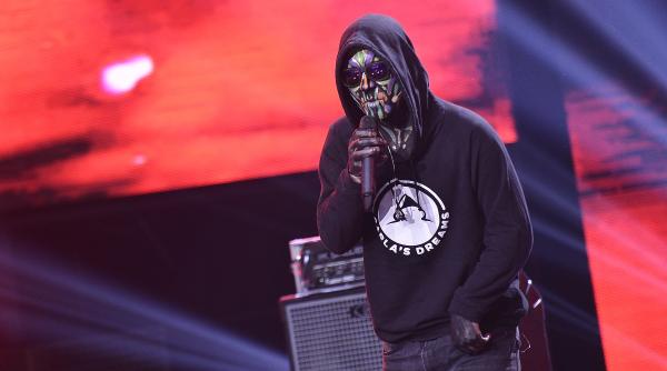 carla s dreams masca motivul pentru care i i vopse te mereu fa a