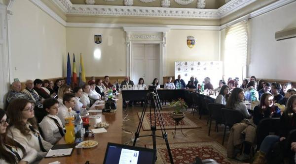 regal de eminescu la aiud