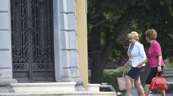 viorica dancila premier cine s a ab inut la vot