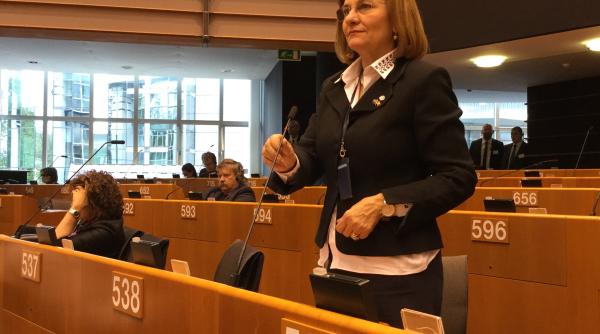 dancila desemnata premier maria grapini ma bucur foarte mult