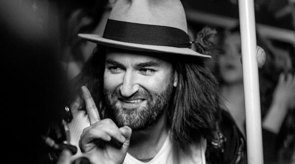 smiley vacan a cu gina pistol mesaj dupa ce s a intors din vacan a