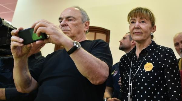 expozi ie proteste macovei fotografii pe care vrea sa le vada toata lumea cu dragnea in pe