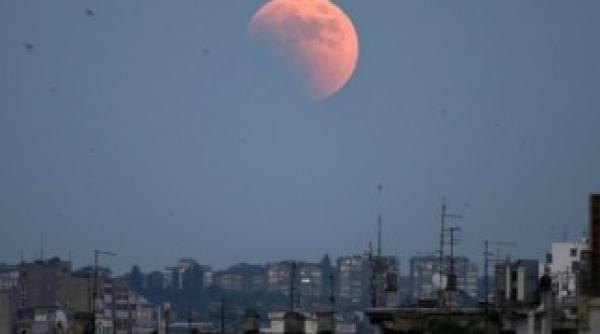 super luna albastra sangerie fenomen astronomic rar mironov ii sfatuiesc pe to i sa priveasca cerul