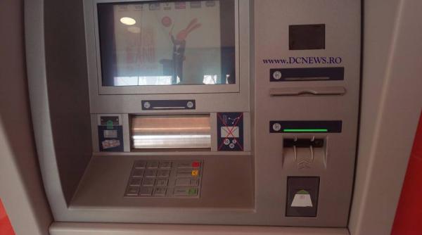 aten ie pericol la bancomat ce pa e ti daca nu i i iei rapid banii video