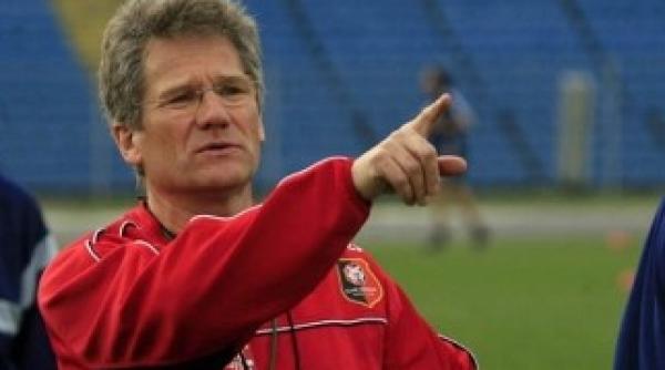 boloni antrenor la antwerp o meritam