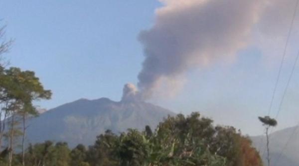 guatemala vulcanul fuego a erupt alerta portocalie