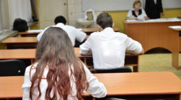 bacalaureat ilegal usr au inceput probele primului bacalaureat ilegal