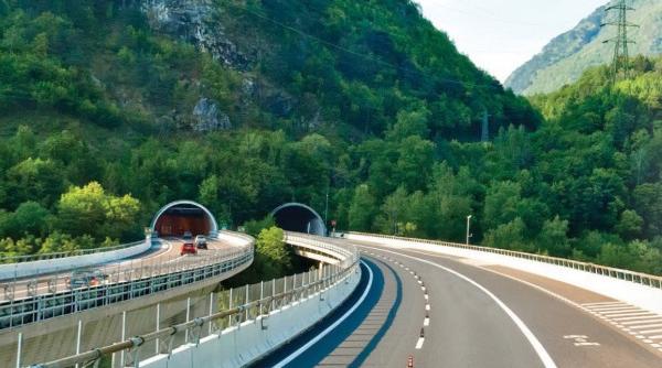 titi aur de ce nu se poate circula corect pe autostrazile din romania gre eala majora