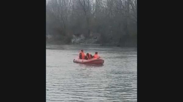baiat de 14 ani cazut in mures interventie de urgenta isu
