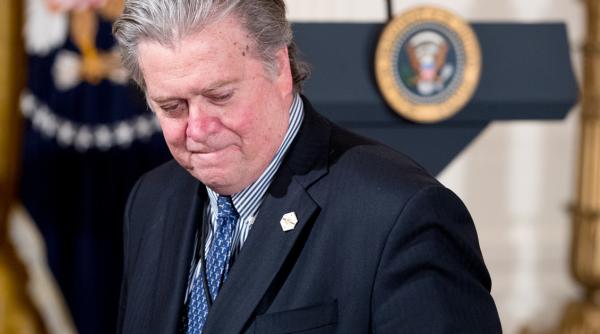 steve bannon interogat in ancheta privind rusia