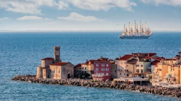 targul de turism romania romexpo eximtur promoveaza slovenia