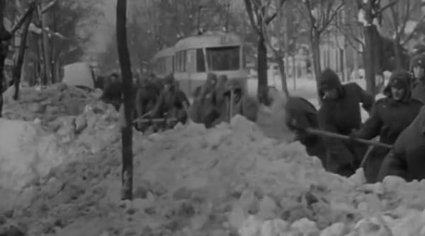 iarna 1954 viscol i troiene de 5 metri mobilizarea romanilor fara utilaje i coduri