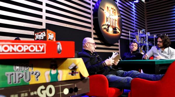 chefi la cu ite sezon 5 titi de ce i i face selfie uri catalin scarlatescu