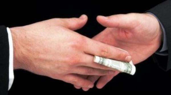 ucraina parlamentul a lansat procesul adoptarii unei legi anticoruptie esentiale