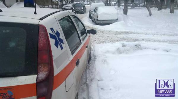 avalansa de solicitari la ambulanta in 24 de ore