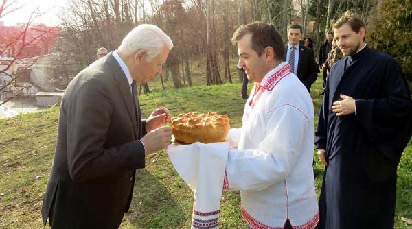 melescanu intalnire cu presedintele croat kitarovic strategia pentru regiunea dunarii