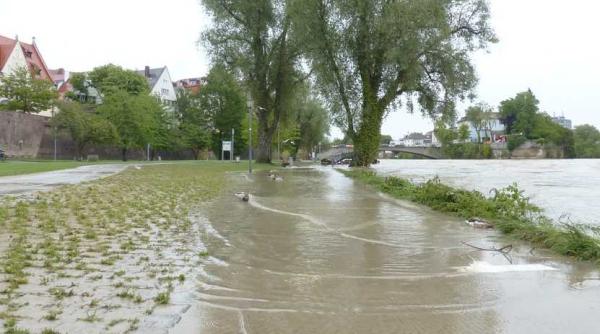 inundatii pe sosele circulatie inchisa avertisment hidrologi