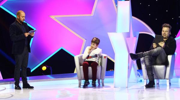 dan helciug dat de gol de fiul sau i a facut implant de par