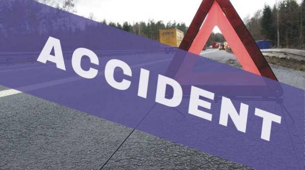 accident pe un drum national cinci persoane ranite printre care doi copii