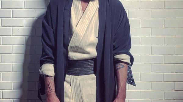 radu valcan i a facut un tatuaj plin de semnifica ii in thailanda