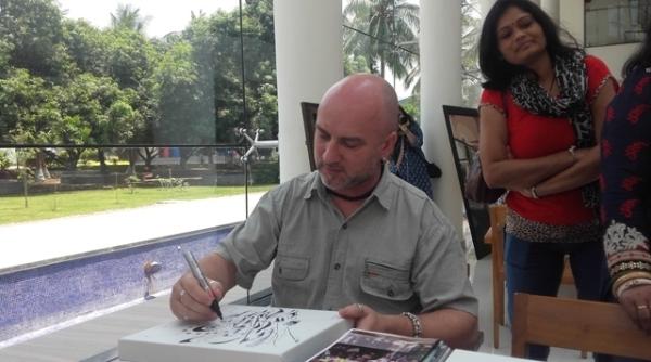 artist roman premiat in india