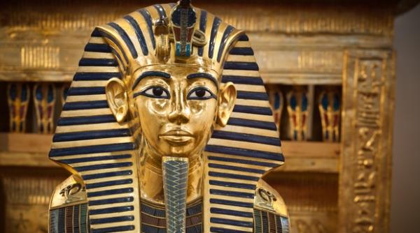 comorile din mormantul lui tutankhamon in romania blestemul regelui copil