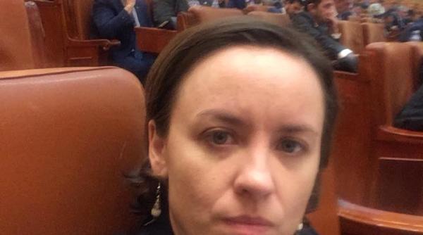cosette chichirau aproape plang cand ma gandesc dezvaluirea deputatei usr