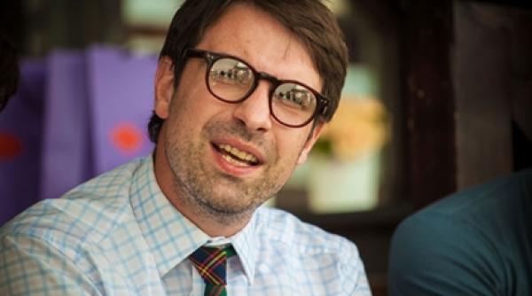 alexandru papadopol moment amuzant pe platourile de filmare e pe bune