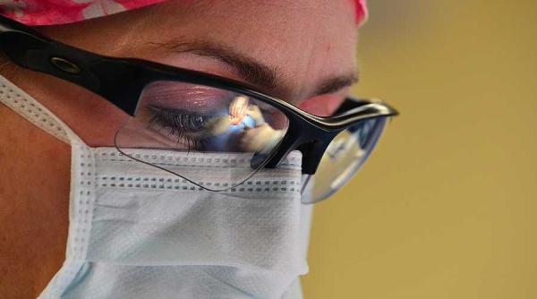 cancerul colorectal poate fi tratat dr viorel scripcariu in romania supravie uire la standardele ue