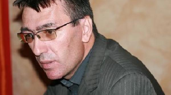 toni neac u dupa ce traian basescu l a facut mincinos in direct de nebuni