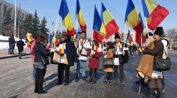 daca vrem moldova trebuie sa bagam bani borza conducatorii ar pierde