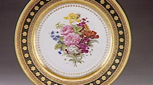 bol din perioada dinastiei qing vandut pentru 25 de milioane de euro