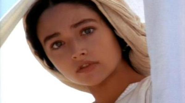 iisus din nazaret olivia hussey interpreta fecioarei maria cum arata acum